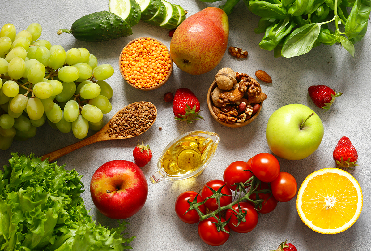 are phytonutrients different from phytochemicals?